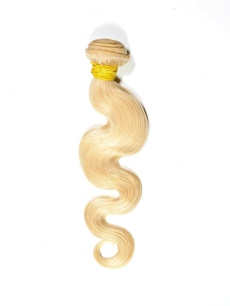 Onda brasileña rubia del cuerpo
